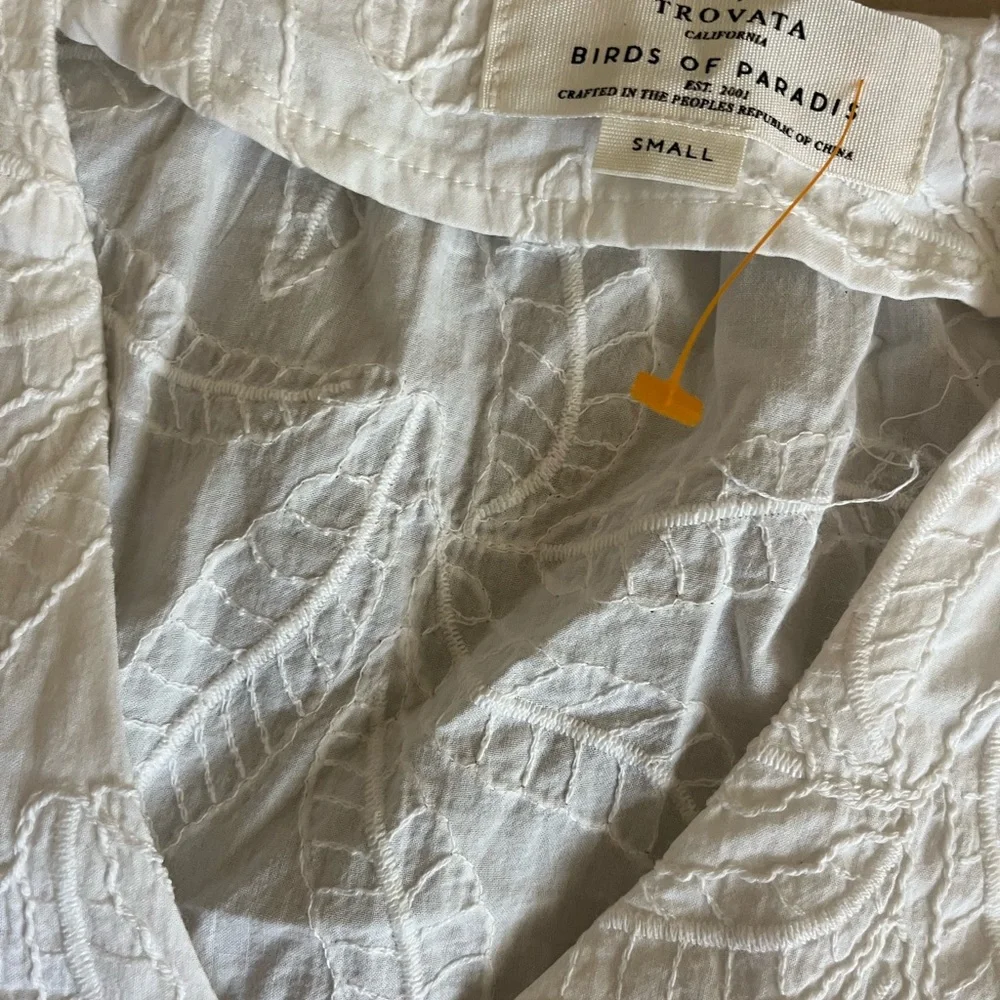 NWT Trovata Angela Flutter Sleeve Blouse in White - Picture 6 of 7